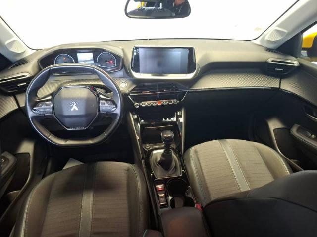 Peugeot 208 image 4
