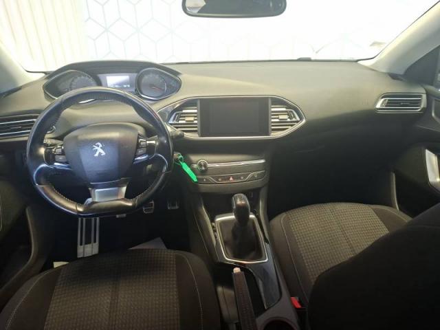 Peugeot 308 image 4