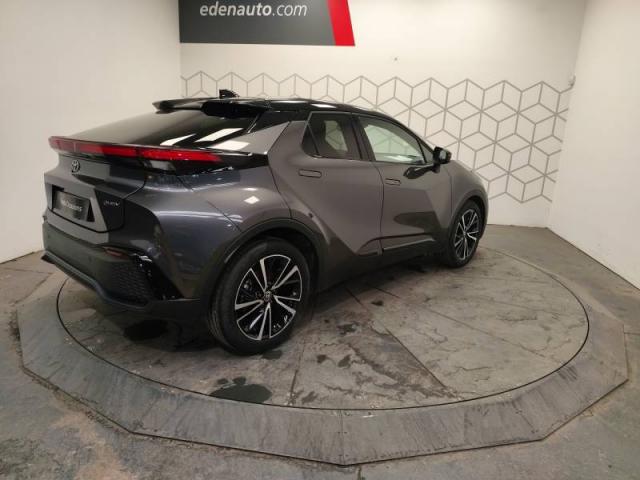 Toyota C-Hr image 7