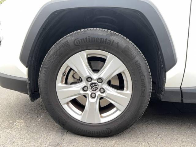 Toyota Rav4 image 6