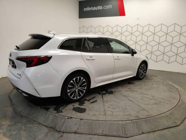 Toyota Corolla image 2