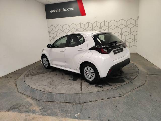 Toyota Yaris image 2