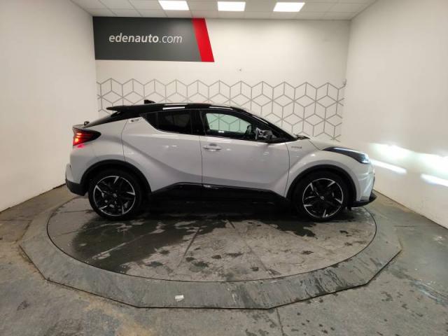 Toyota C-Hr image 8