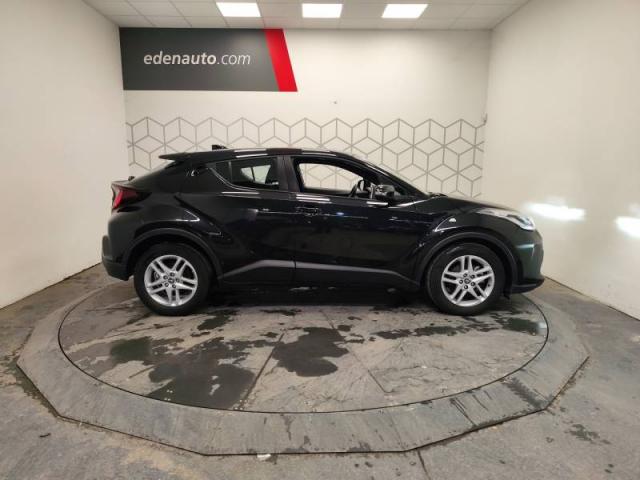 Toyota C-Hr image 5