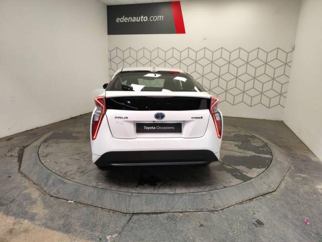 Toyota Prius image 3