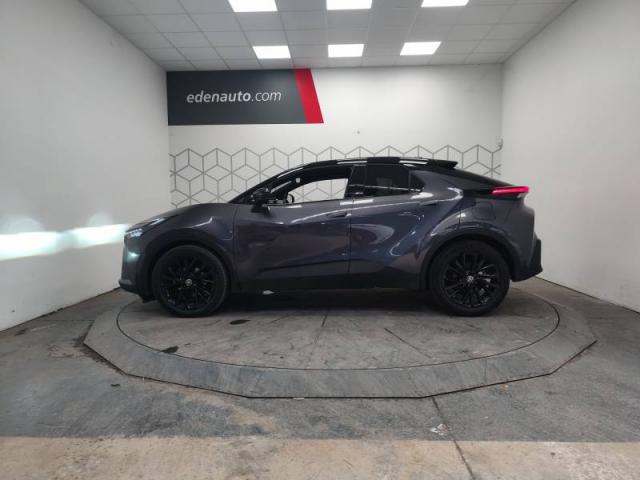 Toyota C-Hr image 8