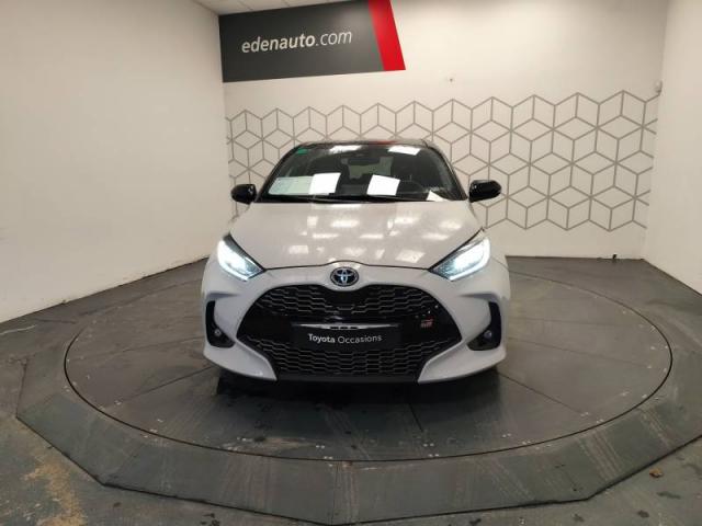 Toyota Yaris image 2