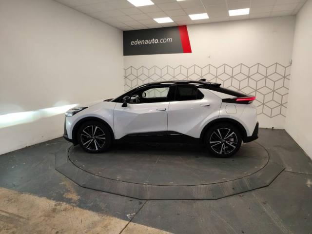 Toyota C-Hr image 6