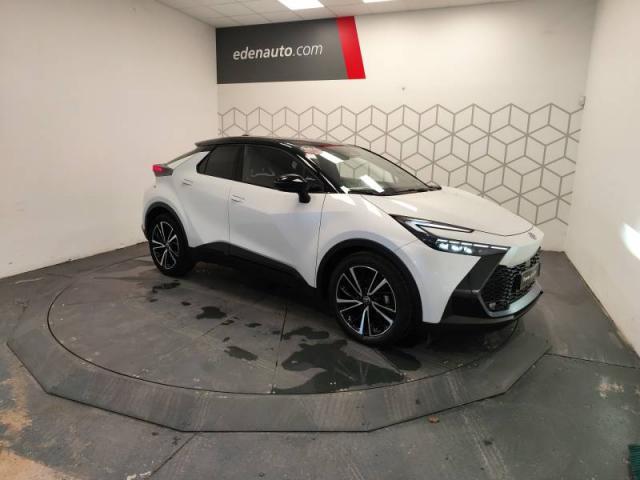 Toyota C-Hr image 9