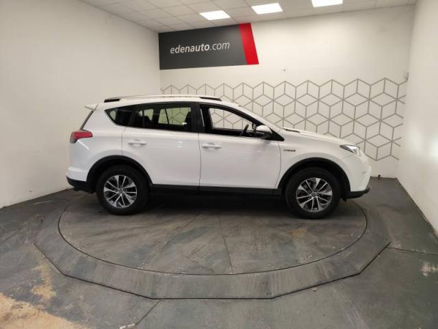 Toyota Rav4 image 2