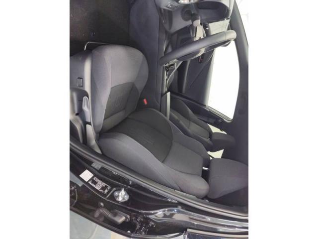 Toyota C-Hr image 3