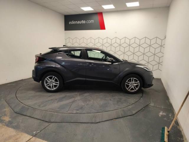 Toyota C-Hr image 2