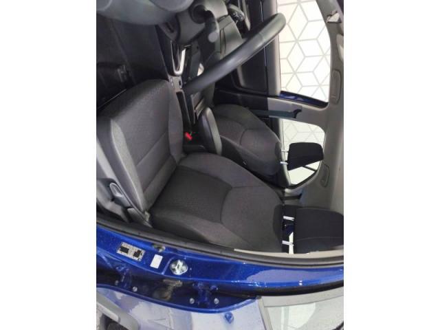 Toyota Yaris image 4