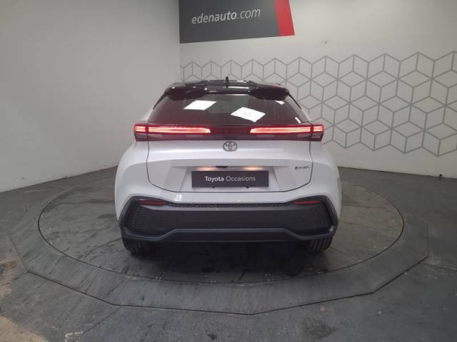 Toyota C-Hr image 7
