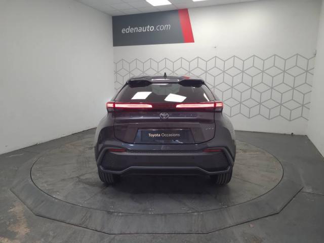 Toyota C-Hr image 8