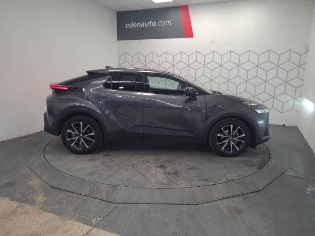 Toyota C-Hr image 4