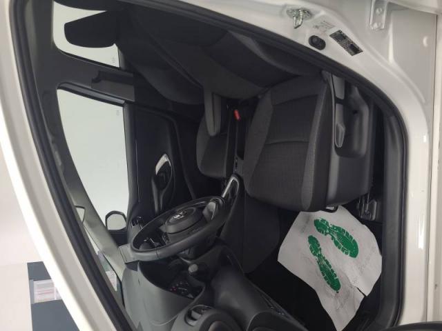 Toyota Yaris image 4