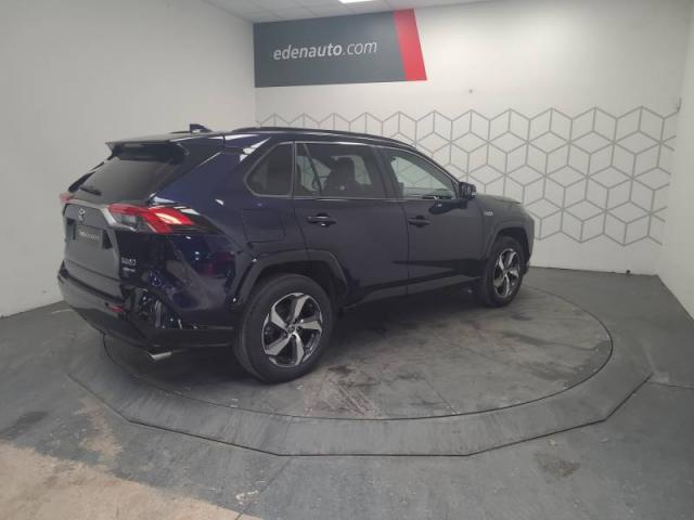 Toyota Rav4 image 2