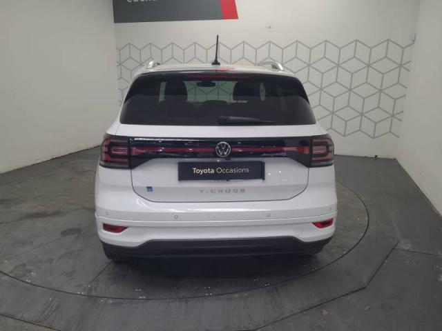 Volkswagen T-Cross image 9