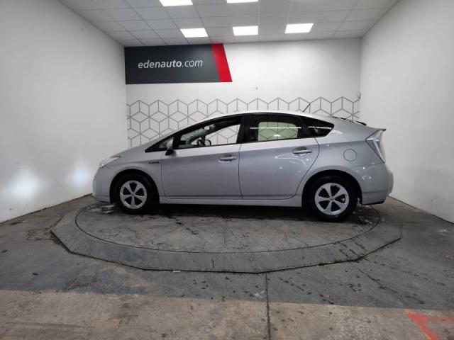 Toyota Prius image 8