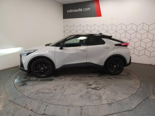 Toyota C-Hr image 9