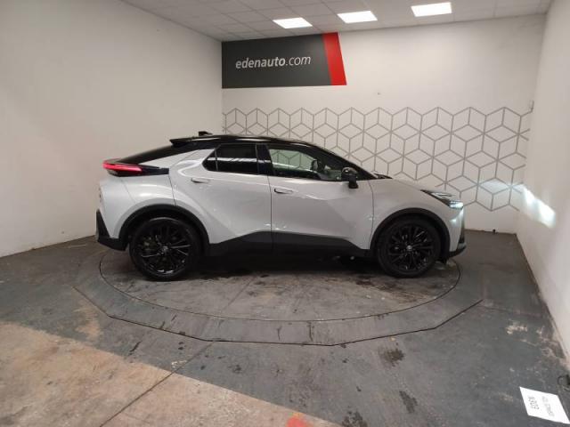 Toyota C-Hr image 5