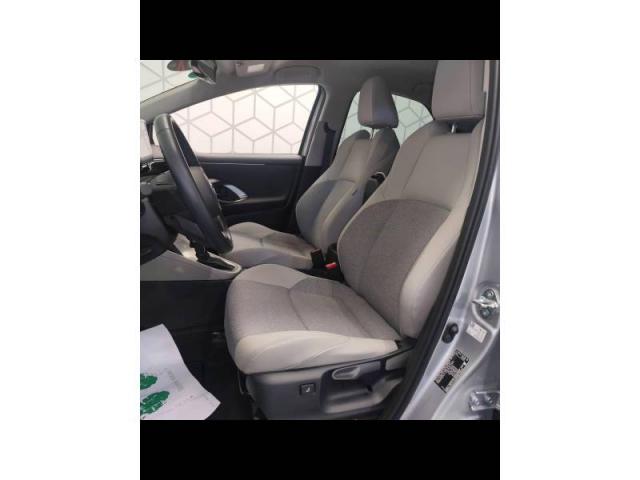 Toyota Yaris image 2