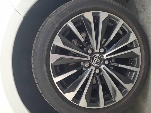 Toyota Corolla image 7