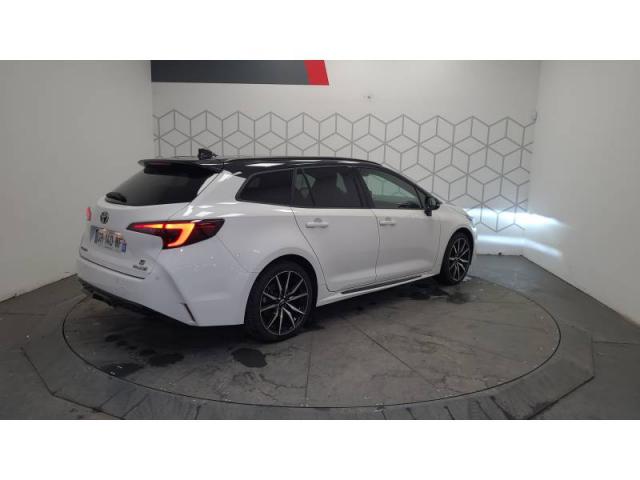 Toyota Corolla image 9