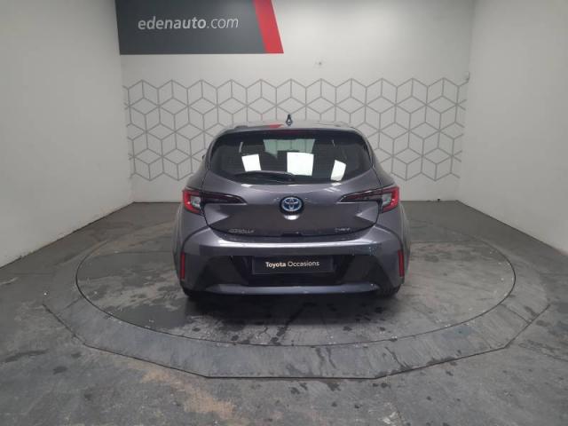 Toyota Corolla image 5