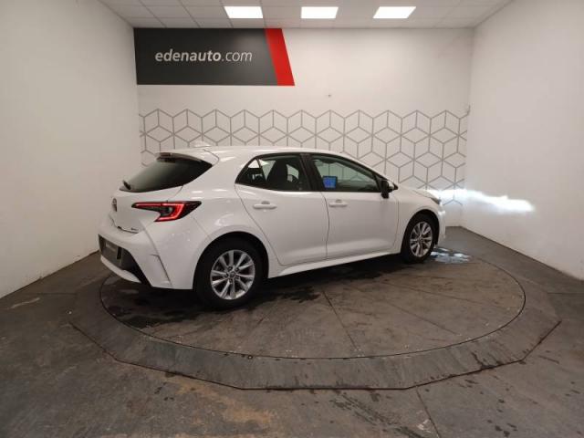 Toyota Corolla image 9
