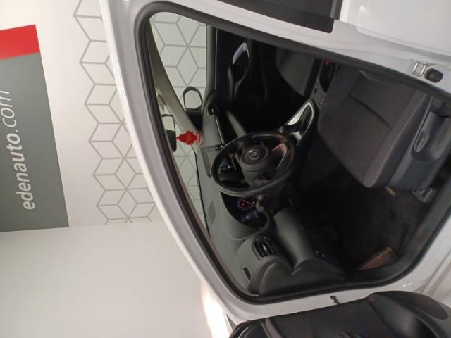 Toyota Yaris image 3