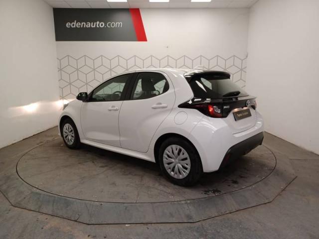 Toyota Yaris image 2
