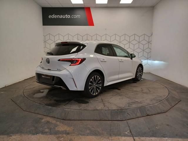 Toyota Corolla image 5