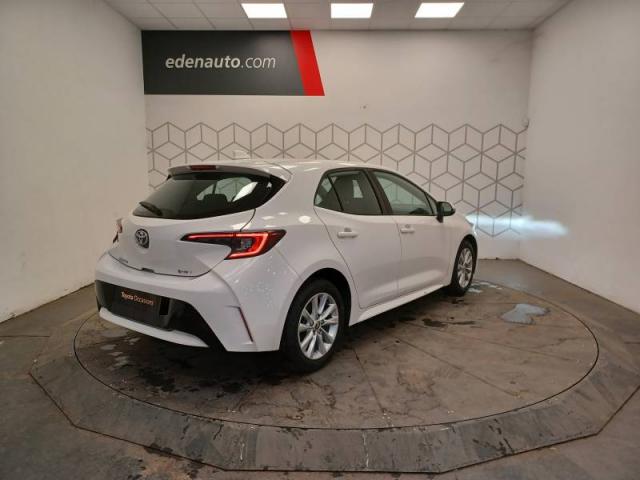 Toyota Corolla image 5