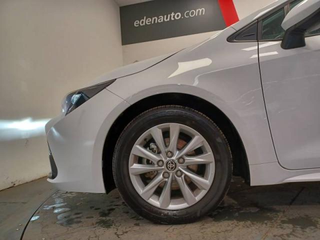 Toyota Corolla image 6