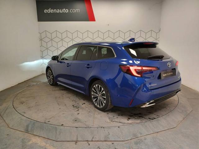 Toyota Corolla image 8