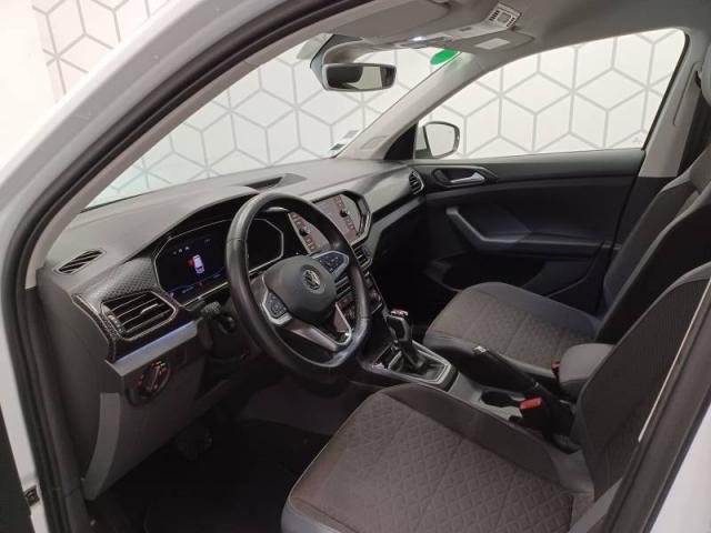 Volkswagen T-Cross image 1