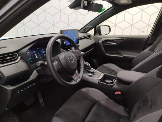 Toyota Rav4 image 6