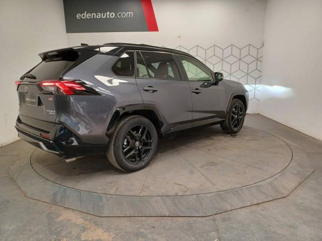 Toyota Rav4 image 2