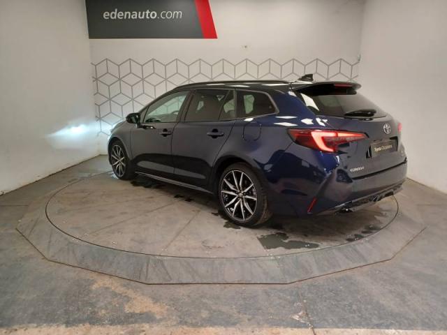 Toyota Corolla image 2