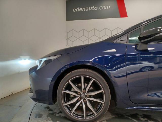 Toyota Corolla image 9