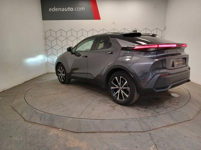 Toyota C-Hr image 2