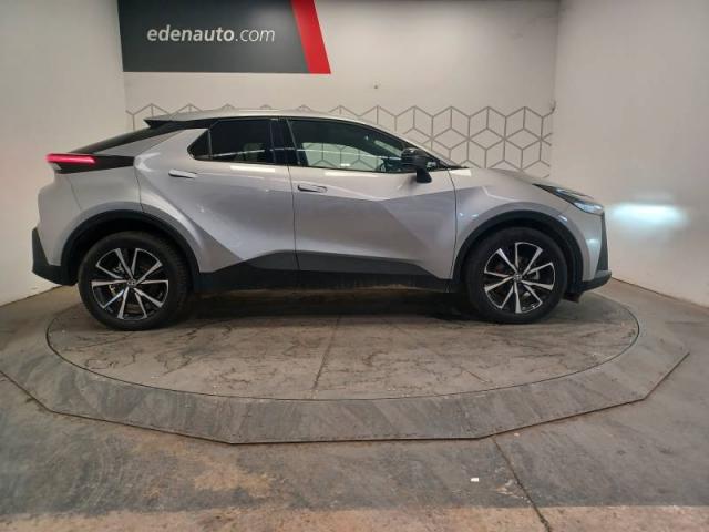 Toyota C-Hr image 9