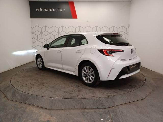 Toyota Corolla image 6