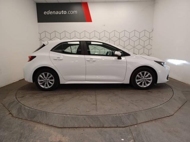 Toyota Corolla image 9