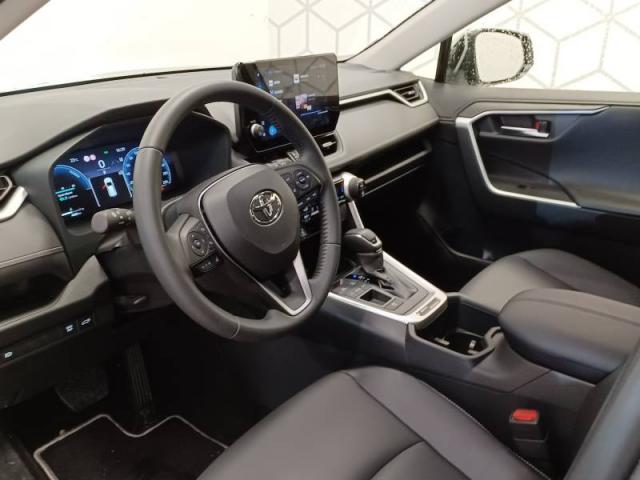 Toyota Rav4 image 5