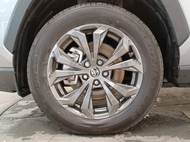 Toyota Rav4 image 3