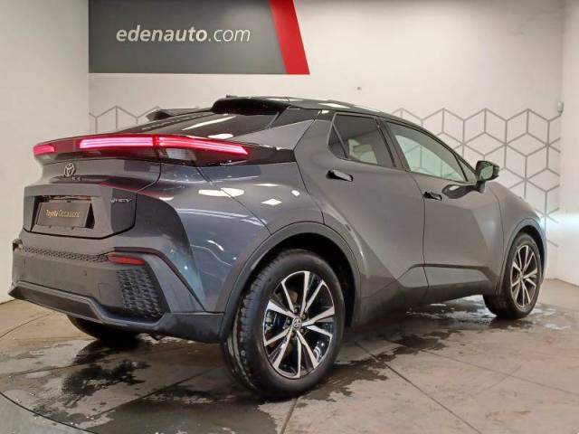 Toyota C-Hr image 7