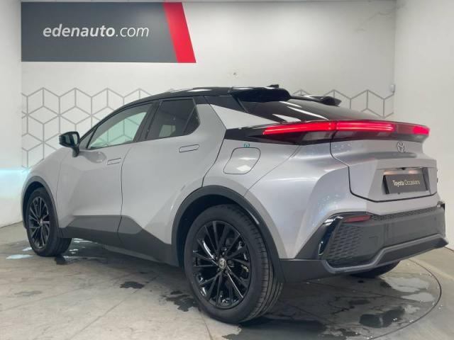 Toyota C-Hr image 2
